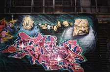 queens_nyc_graf_fall2001_9_cope2x.jpg