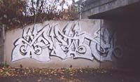 alke200304x.jpg